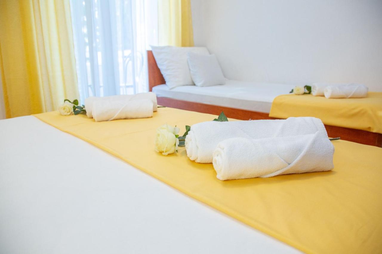 Royal Rooms Новалья Экстерьер фото