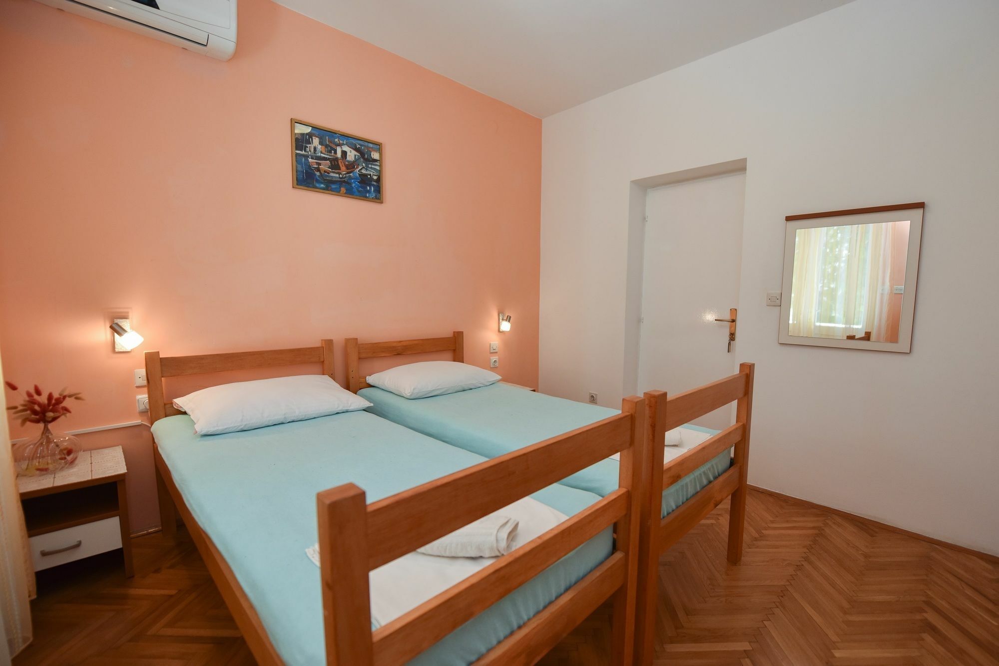 Royal Rooms Новалья Экстерьер фото